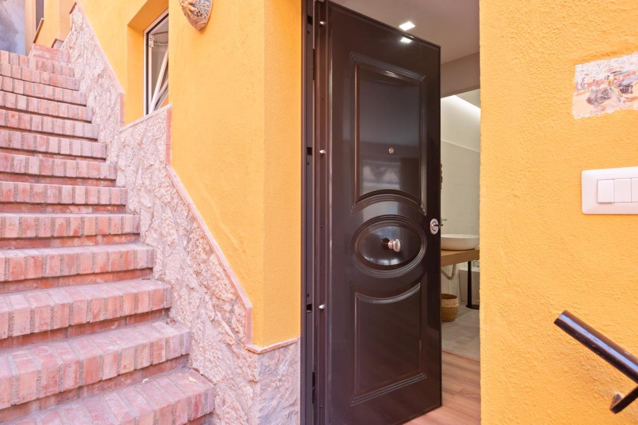 Ferienwohnung Taormina Mela'S Holidays Near The Historic Center Exterior foto